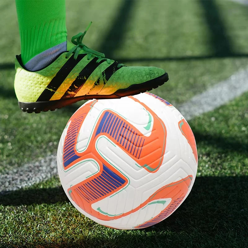 Pro Size 5 Soccer ball Official Sports Training PU Seamless Football Ball High Quality League Match Soccer Balls